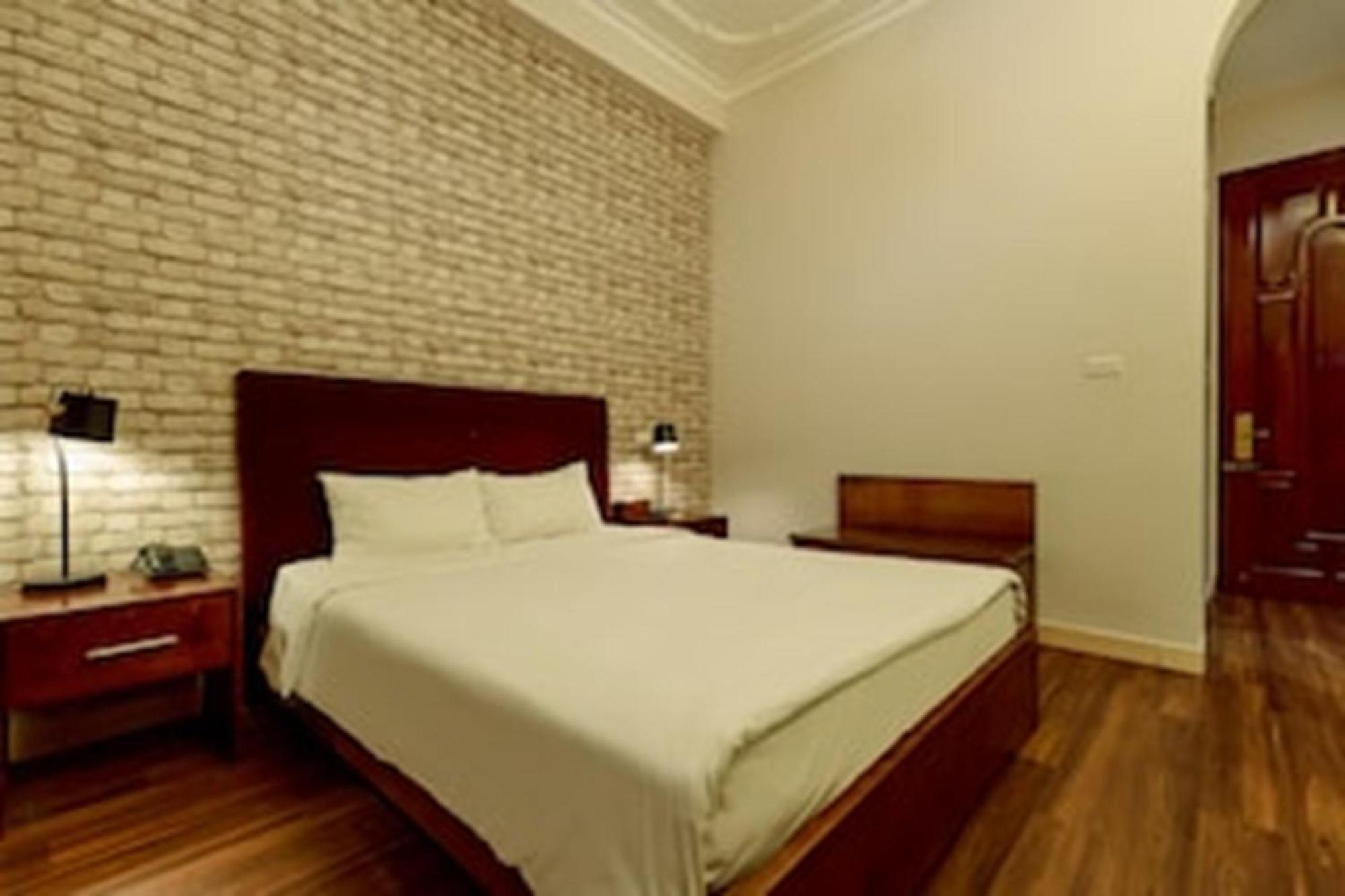 Super Oyo Capital O 1173 Le Grand Hanoi Hotel - The Ruby Extérieur photo