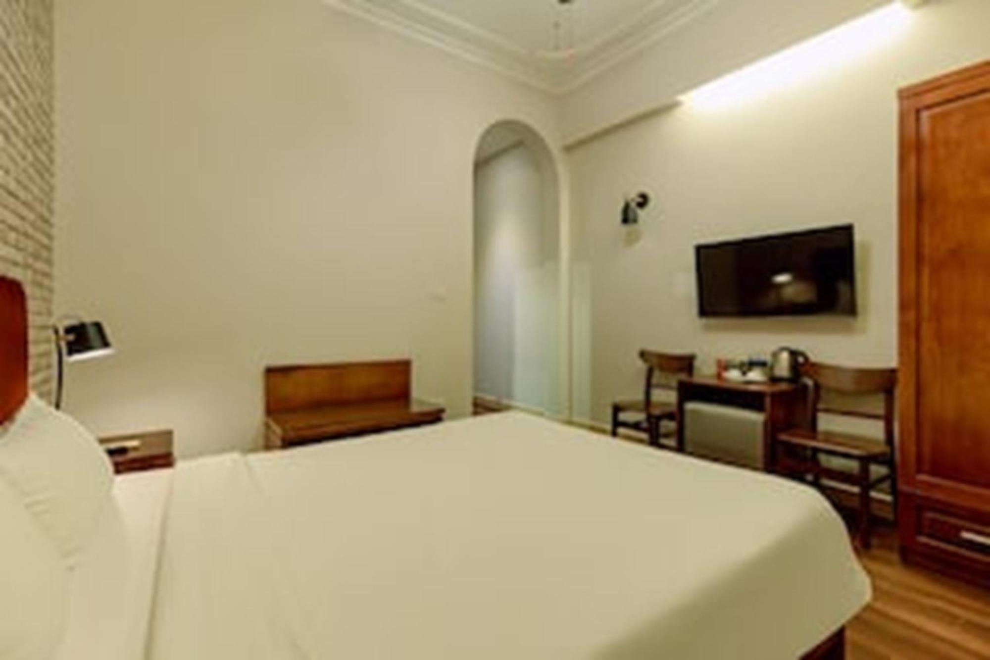 Super Oyo Capital O 1173 Le Grand Hanoi Hotel - The Ruby Extérieur photo