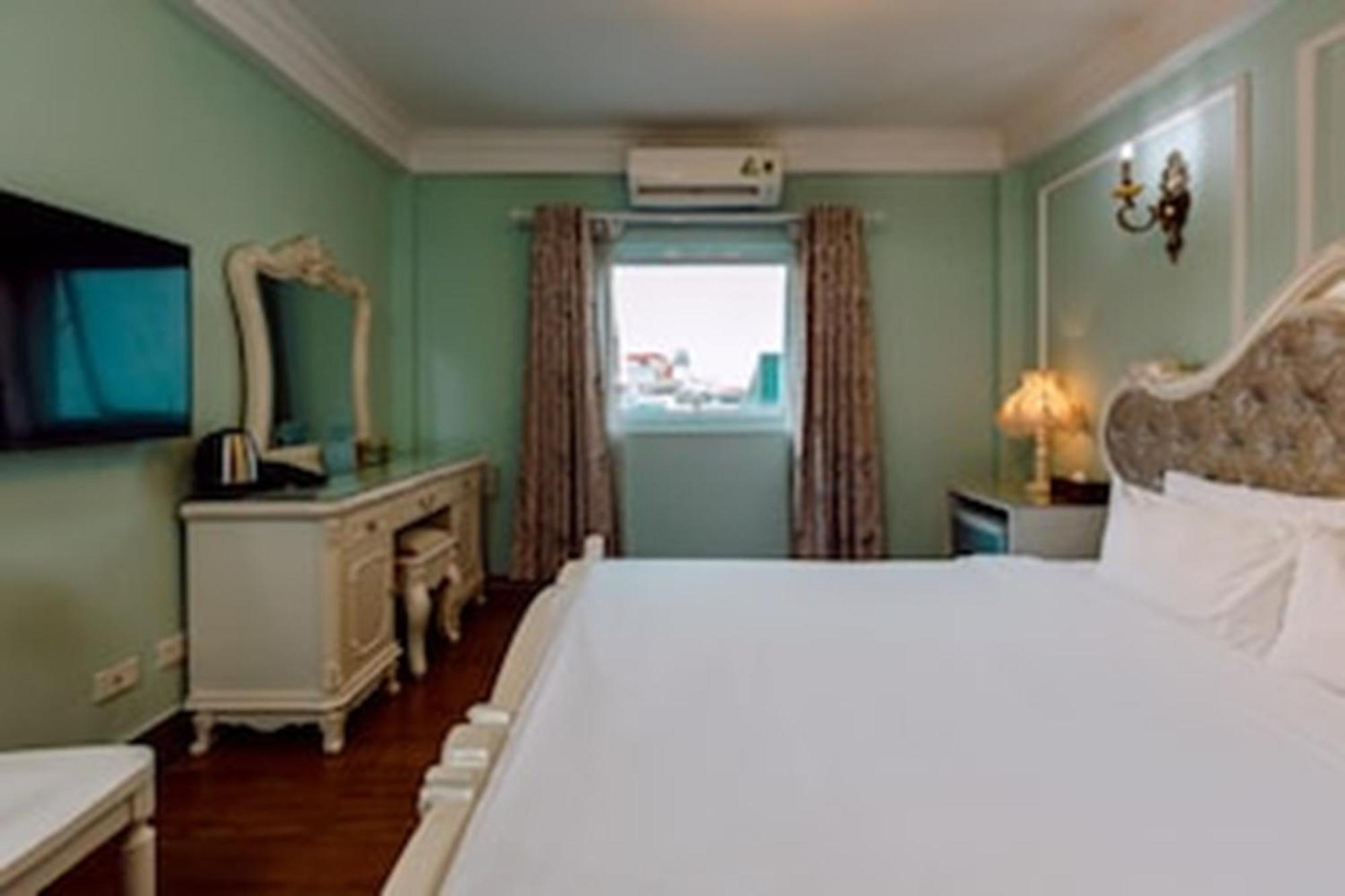 Super Oyo Capital O 1173 Le Grand Hanoi Hotel - The Ruby Extérieur photo